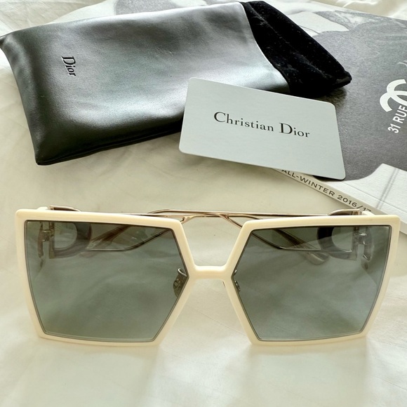 Dior 30Montaigne SU White Oversized Square Sunglasses - Picture 4 of 6